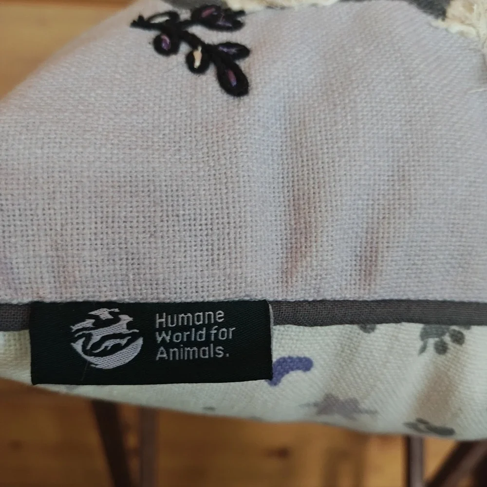 Humane‎ World for Animals Purple Cat Costume Trick Or Treat Halloween  Pillow D1